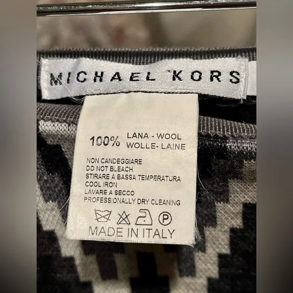 MICHAEL KORS Wool Skirt Y2K Aztec Southwestern Short Size 8 Saks Fifth Avenue - Picture 2 of 7